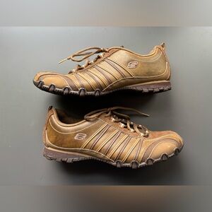 Y2K Sketcher Leather Sneakers- 9